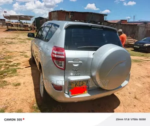 Toyota RAV4 2008 Silver