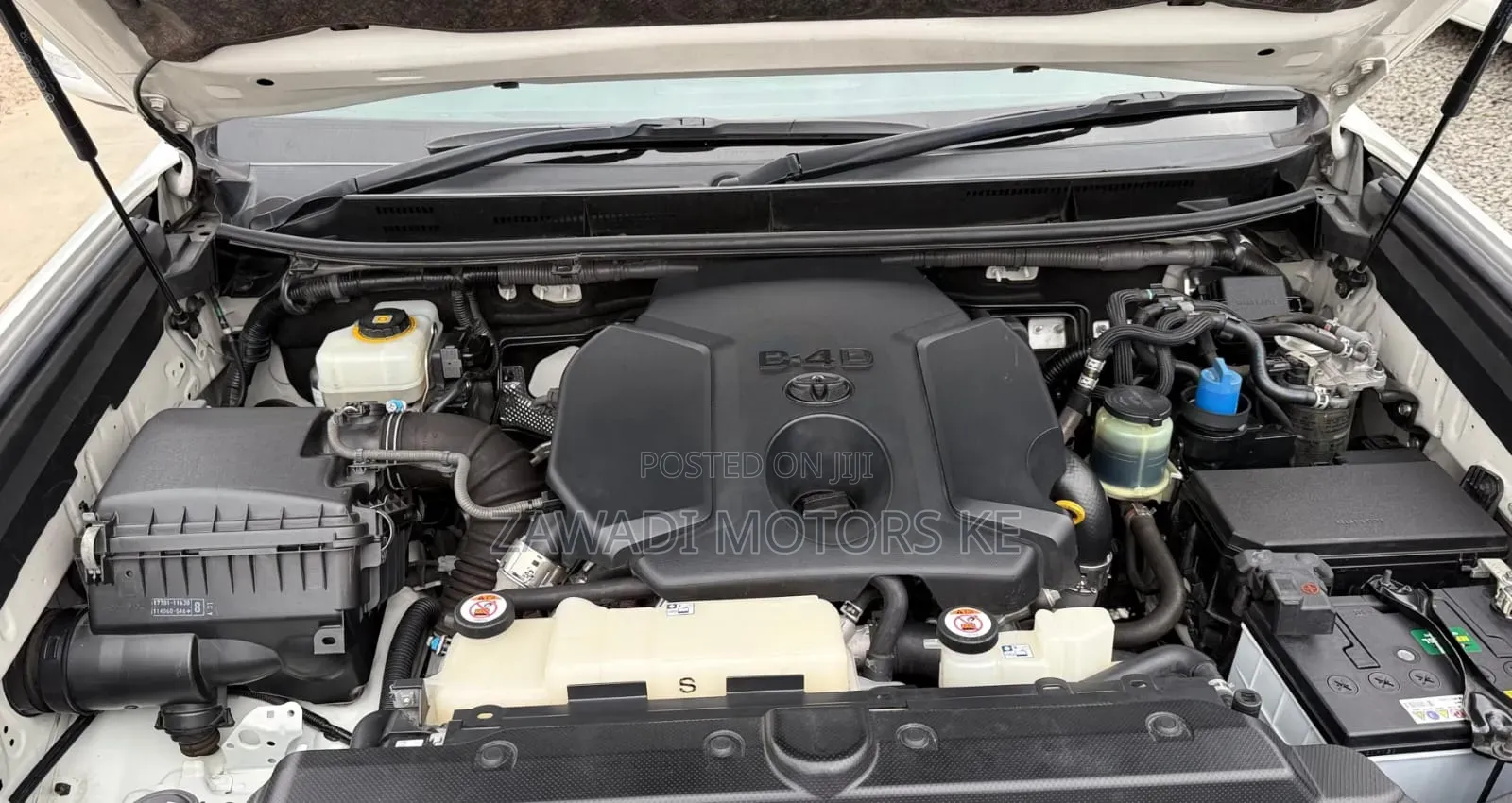 Toyota Land Cruiser Prado 2.8 2019 White
