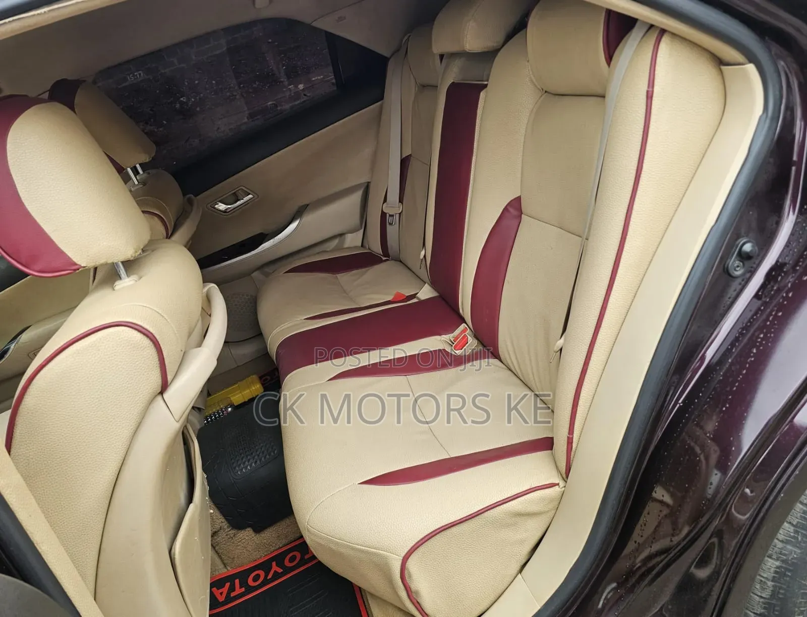 Toyota Crown 2010 Burgundy