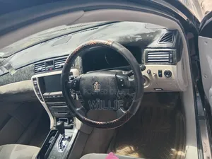 Toyota Crown 2007 Black