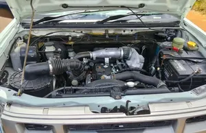 Isuzu D-MAX 2008 Gray