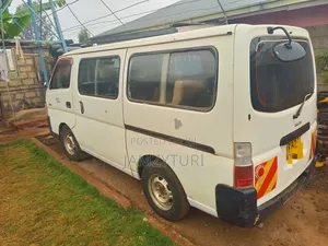 Nissan Caravan 2008 White