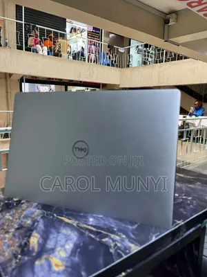 New Laptop Dell XPS 13 9370 8GB Intel Core i5 SSD 256GB
