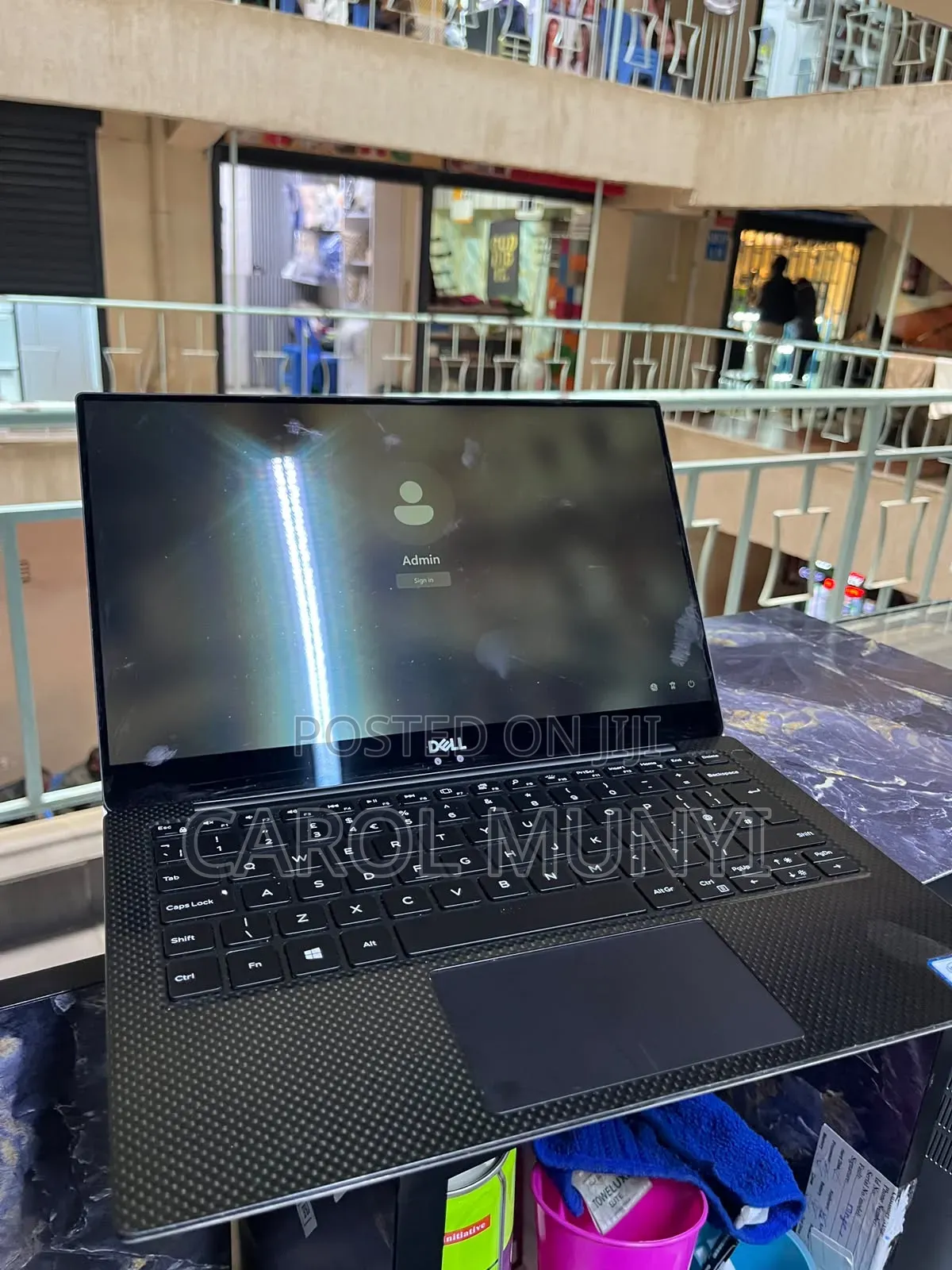 New Laptop Dell XPS 13 9370 8GB Intel Core i5 SSD 256GB