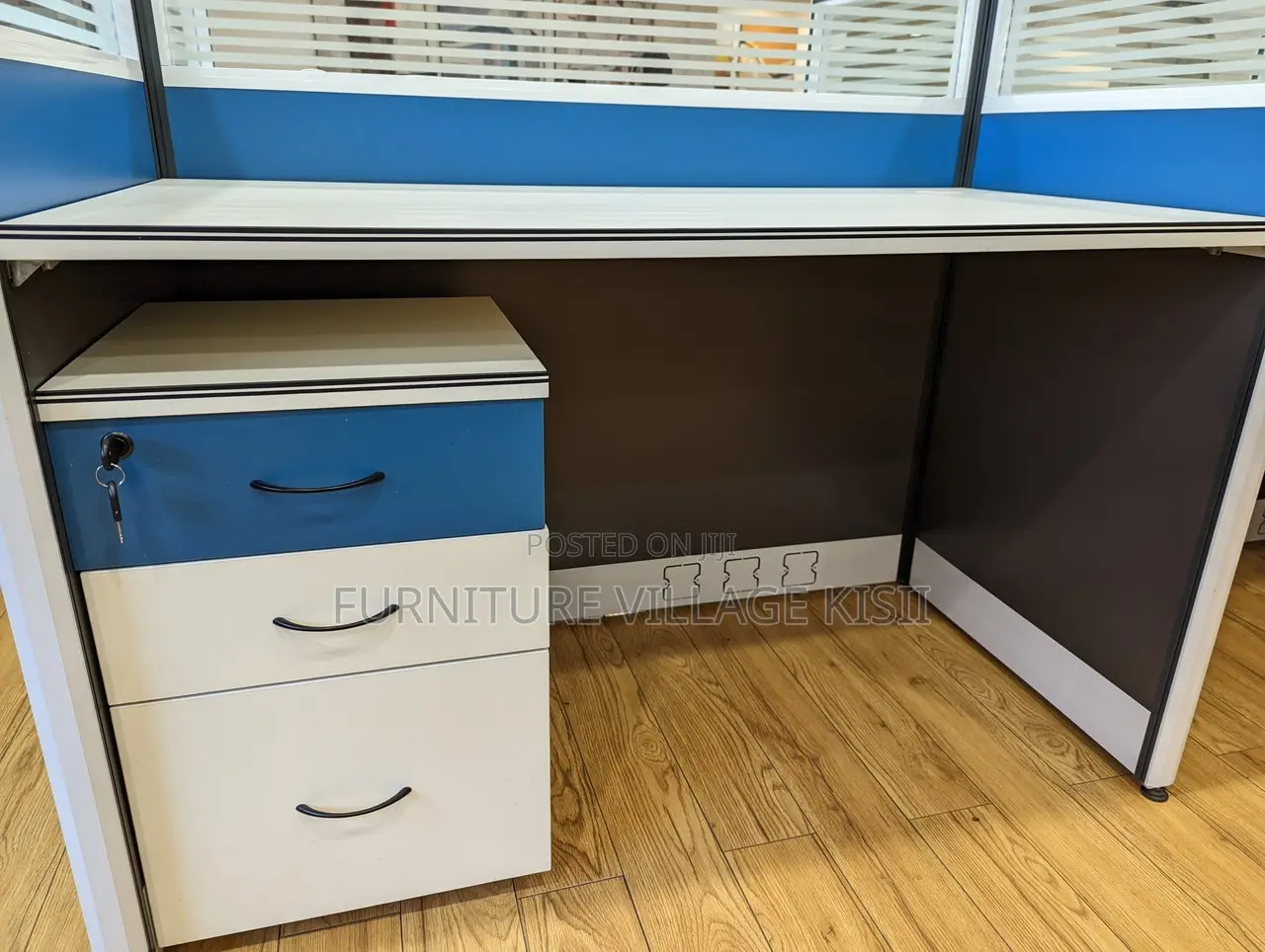 Workstation;4-Way Modular Office Staff Workstation