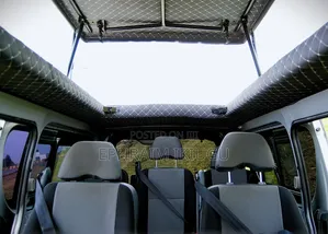 Toyota HiAce 2017 Silver