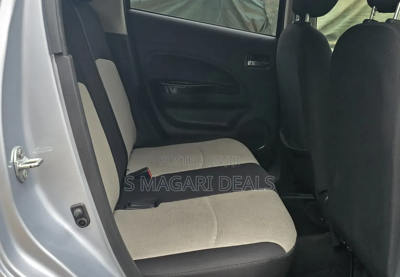 Mitsubishi Mirage 2019 Silver