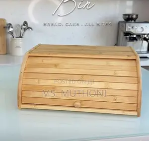Bamboo Pastry Keeper