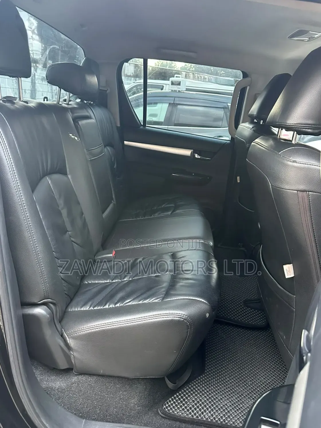 Toyota Hilux Revo Double Cab Deisel 2.4 AWD 2019 Black