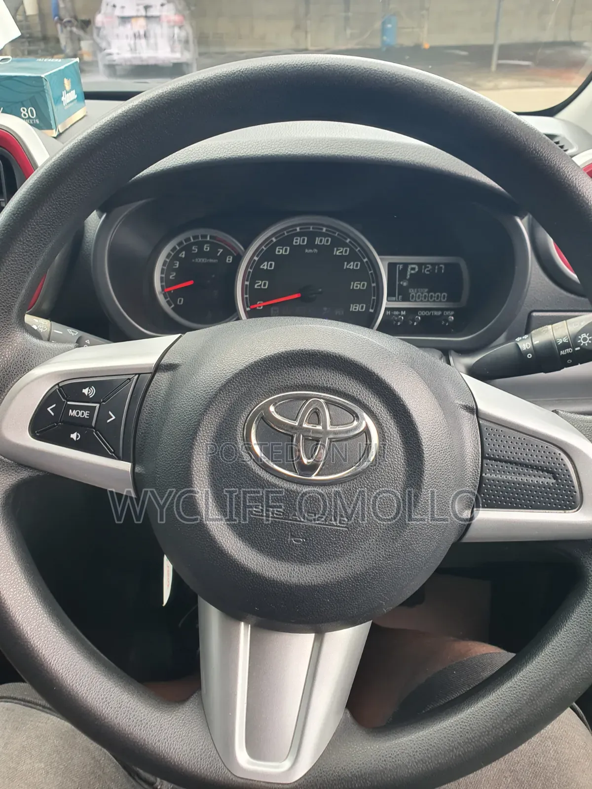 Toyota Passo 1.0 AWD 2017 Green