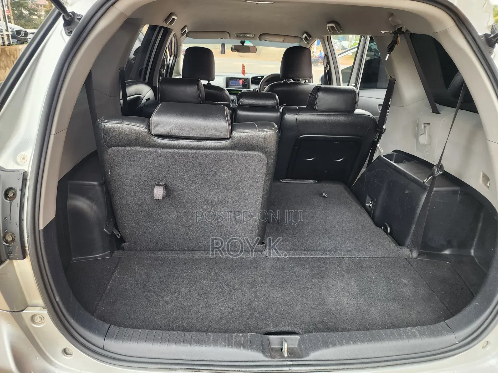 Toyota Wish 2013 Silver