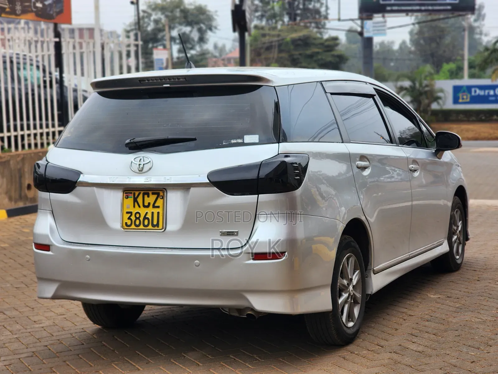 Toyota Wish 2013 Silver