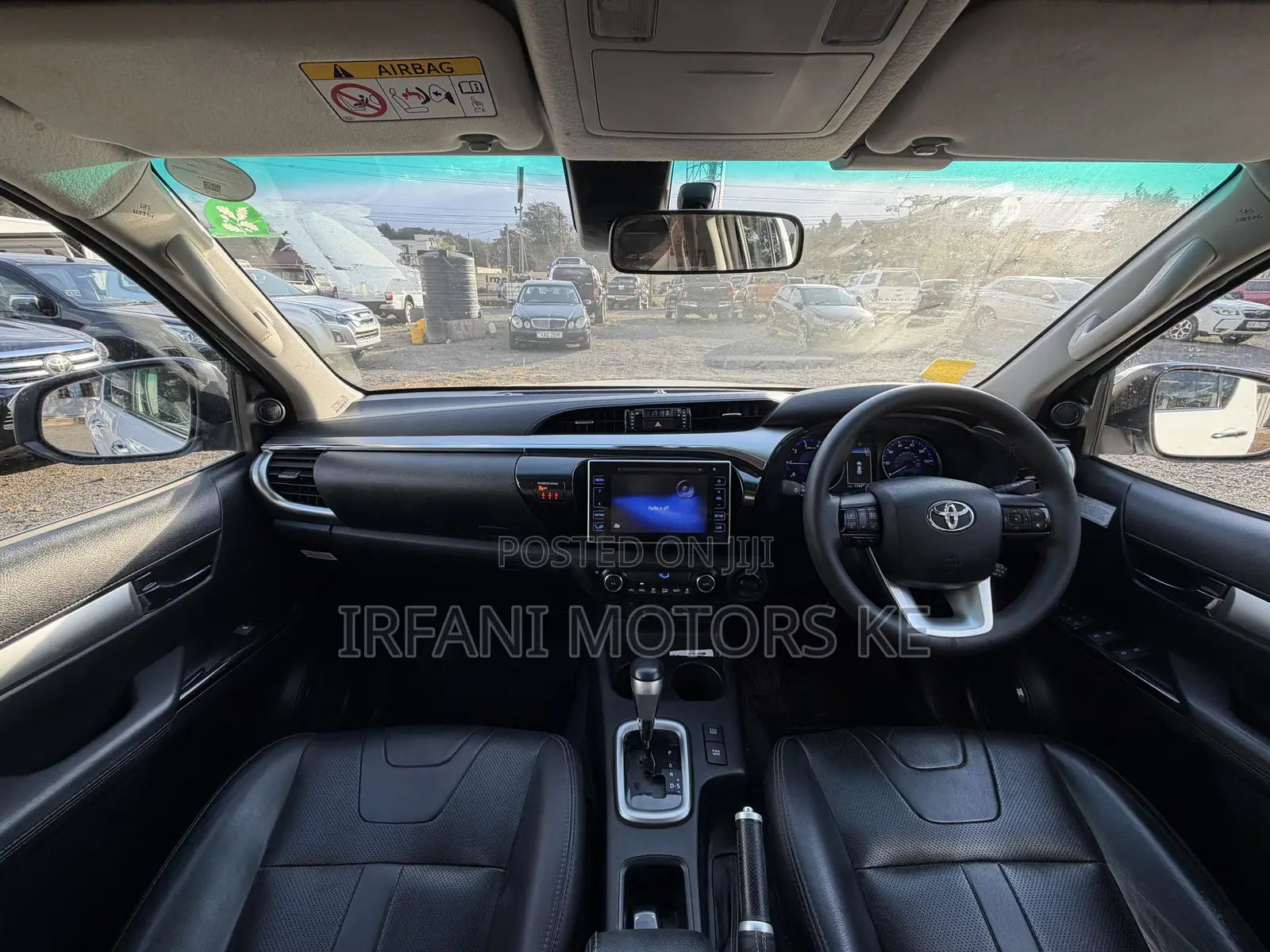 Toyota Hilux Revo Double Cab Deisel 2.4 AWD 2018 White