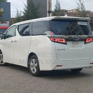 Toyota Vellfire 2019 White