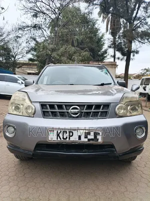 Nissan X-Trail 2010 Silver