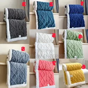 *Sherpha Fleece-
Size 200×230cm
*