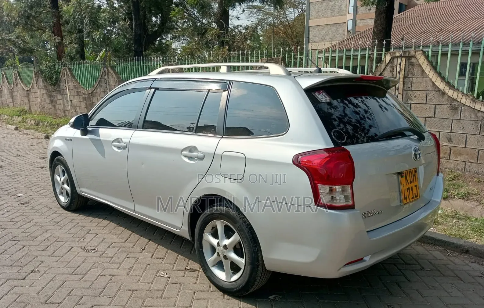 Toyota Corolla Fielder 2015 Silver
