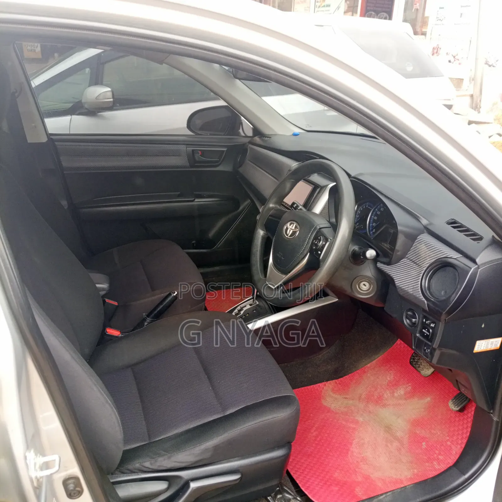 Toyota Corolla Fielder 2014 Silver