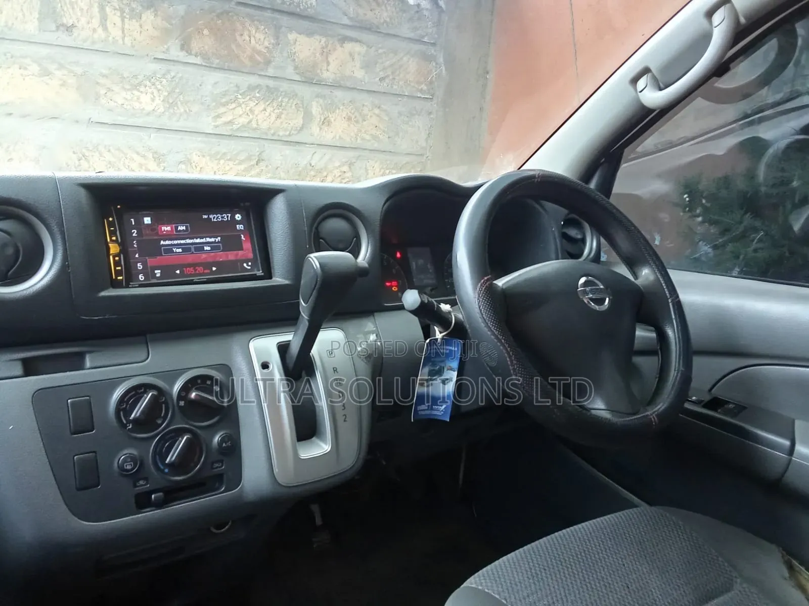 Nissan NV350 2014 White