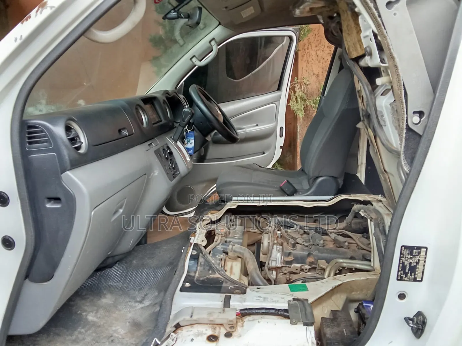 Nissan NV350 2014 White
