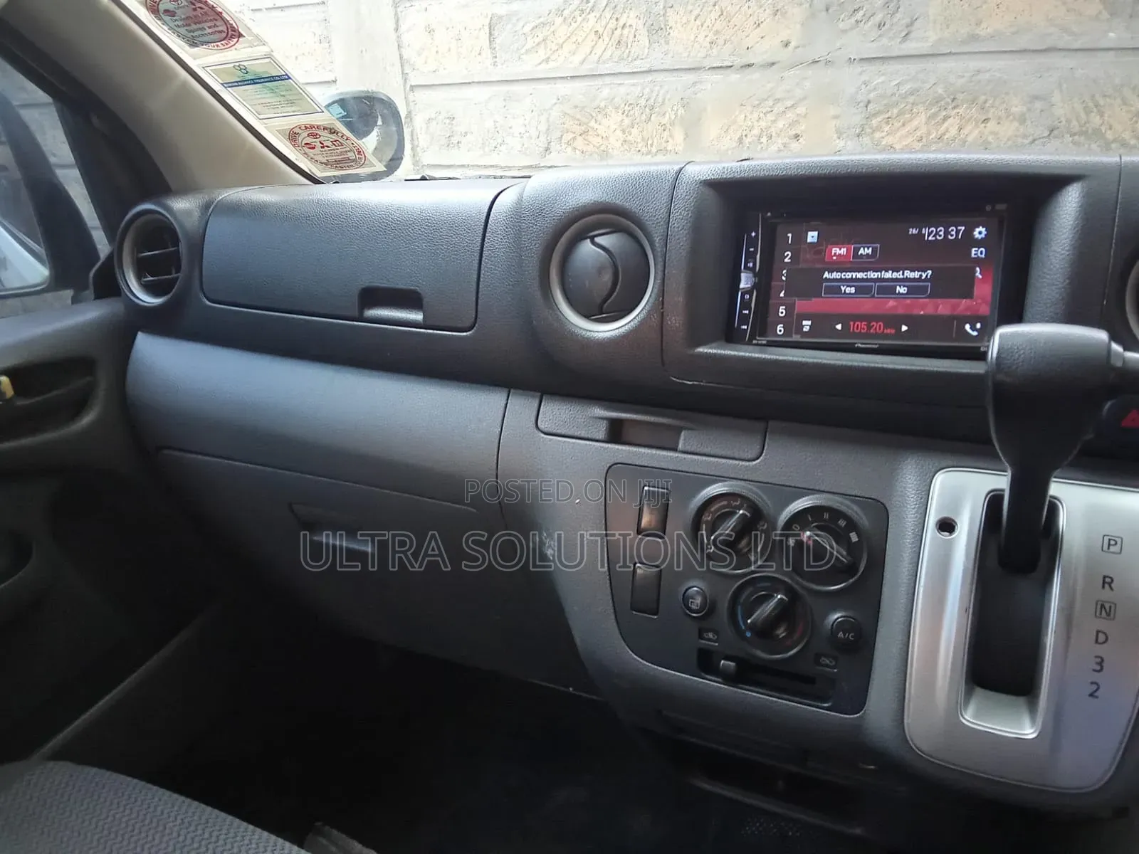 Nissan NV350 2014 White