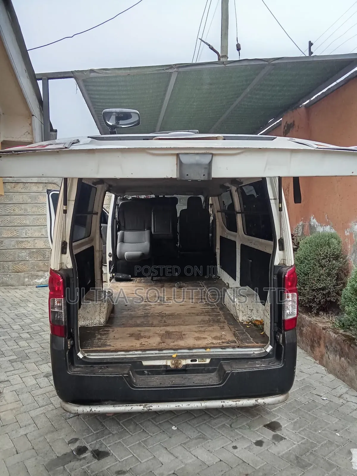 Nissan NV350 2014 White