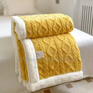 *Sherpha Fleece-
Size 200×230cm
*