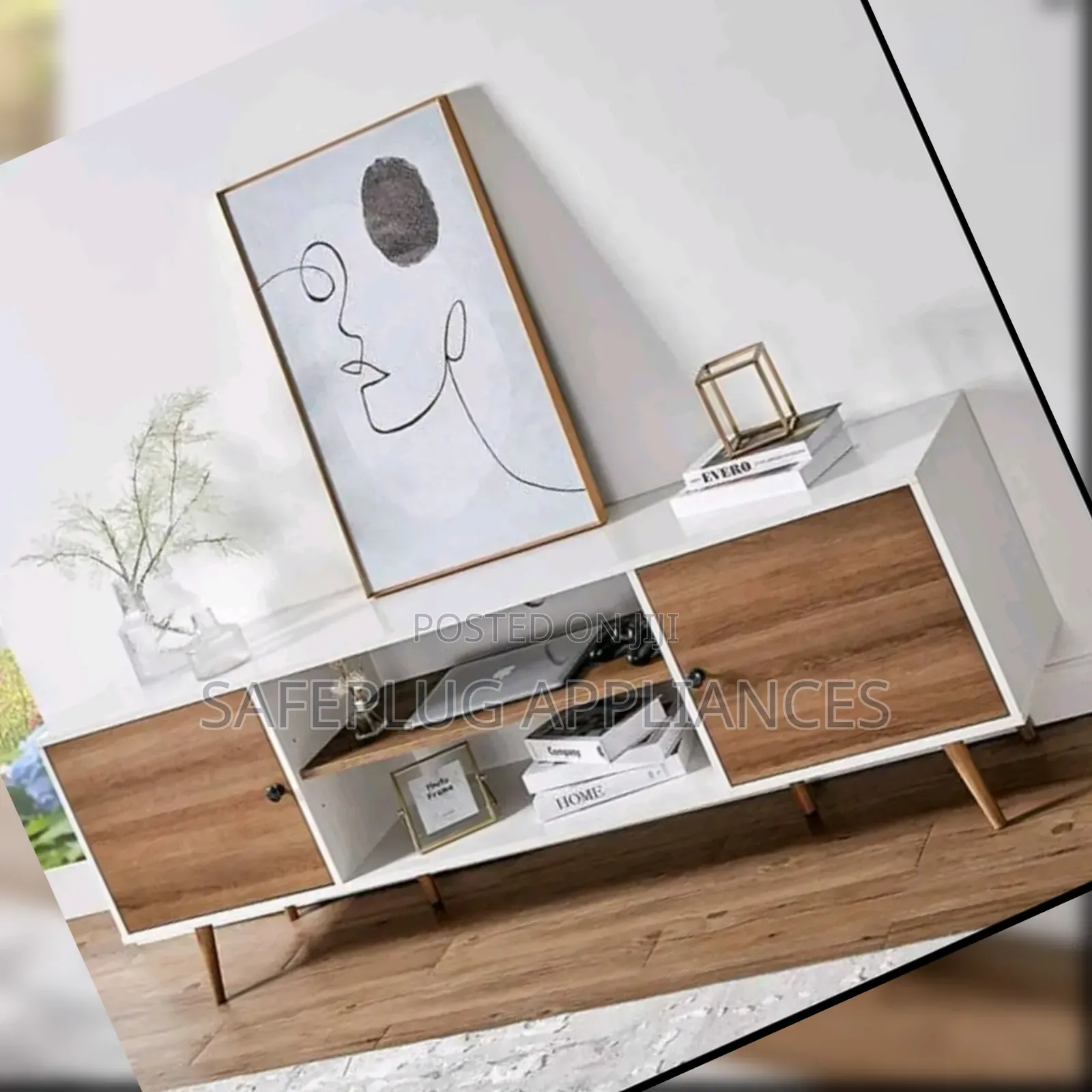 Harvard 4ft TV Console – Elegant Home Entertainment Stand