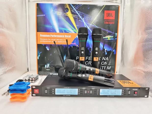 JBL Four in 1 Wireless Microphone System VM