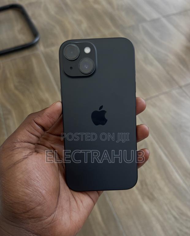 Apple iPhone 15 128 GB Black