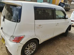 Toyota bB 2006 White