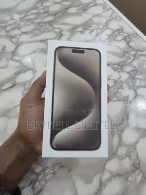 New Apple iPhone 15 Pro Max 256 GB Black