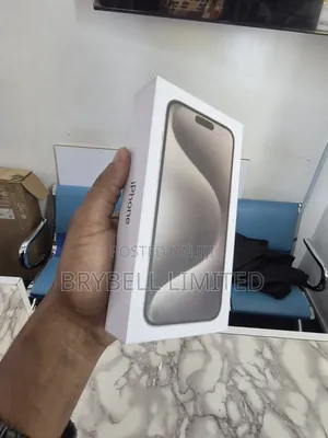 New Apple iPhone 15 Pro Max 256 GB Black
