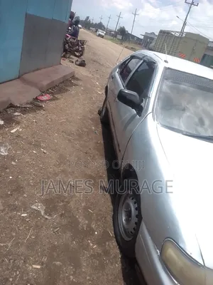 Nissan Carina 1998 Silver