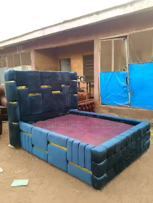 5x6 Solid Navy Block Chester Bed: Pay on Delivery