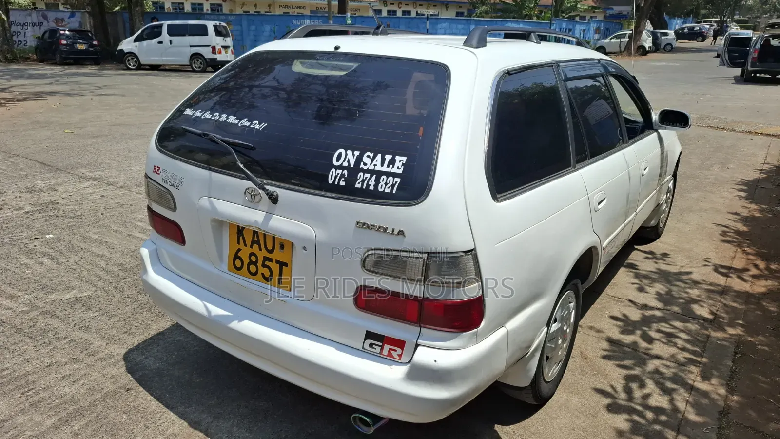 Toyota Corolla G-Touring 2000 White