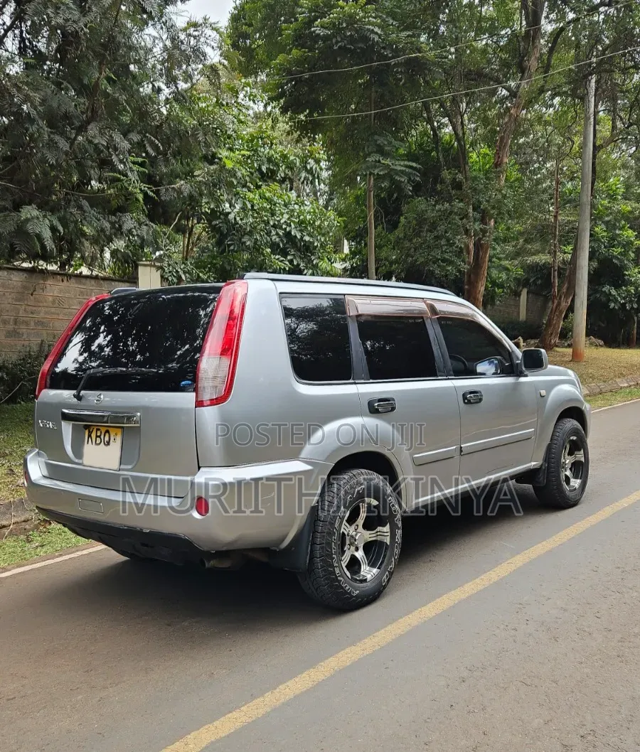 Nissan X-Trail 2004 Silver