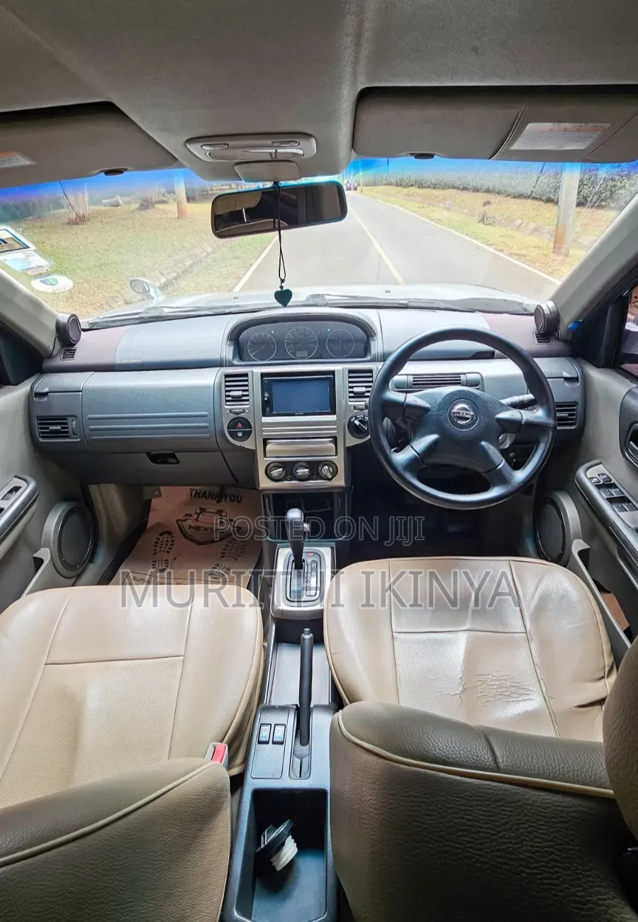 Nissan X-Trail 2004 Silver