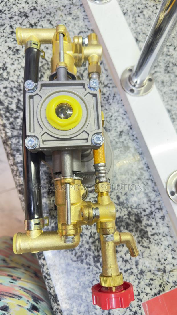 Sprayer Pump - main view