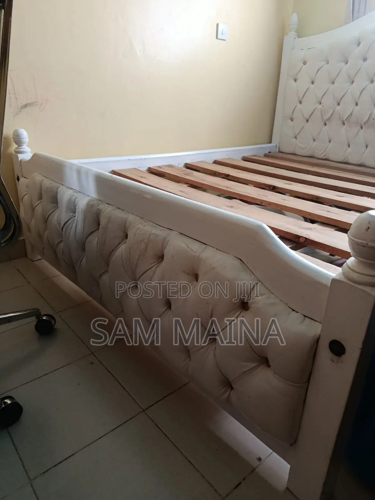 5 X 6 Hard Wood Bed
