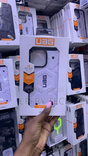 Urban Armor Gear (UAG) Pathfinder MagSafe Rugged Case in Black Ip 14