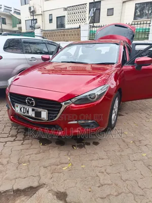 Mazda Axela 2018 Red