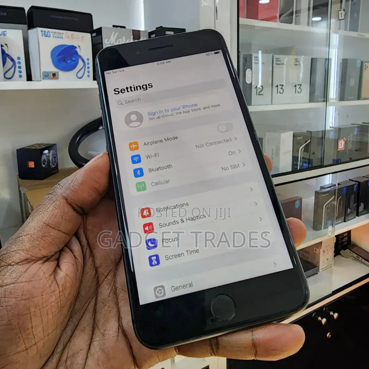 Apple iPhone 8 Plus 64 GB Black