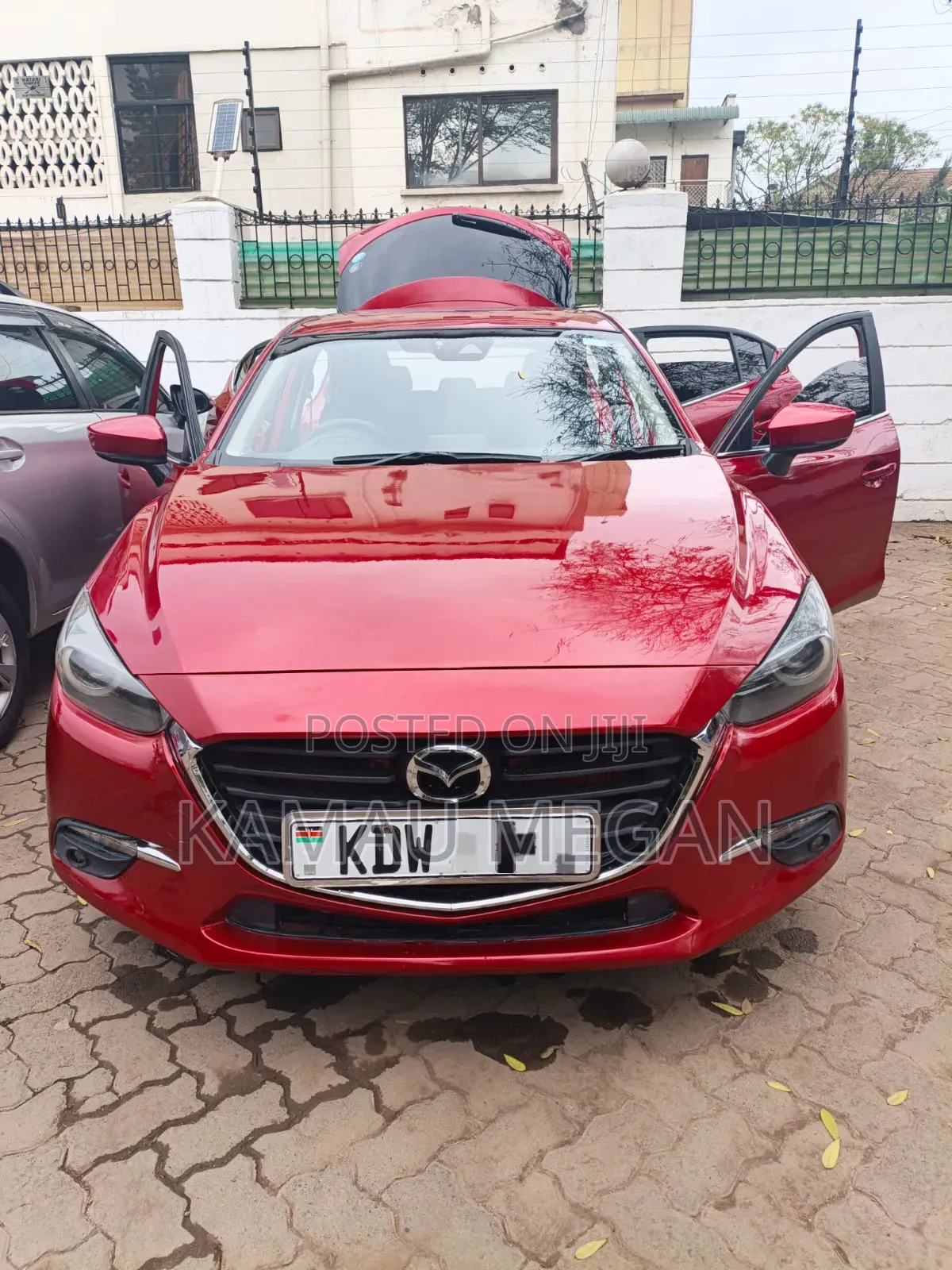 Mazda Axela 2018 Red