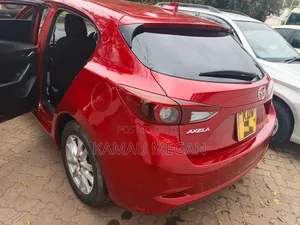 Mazda Axela 2018 Red