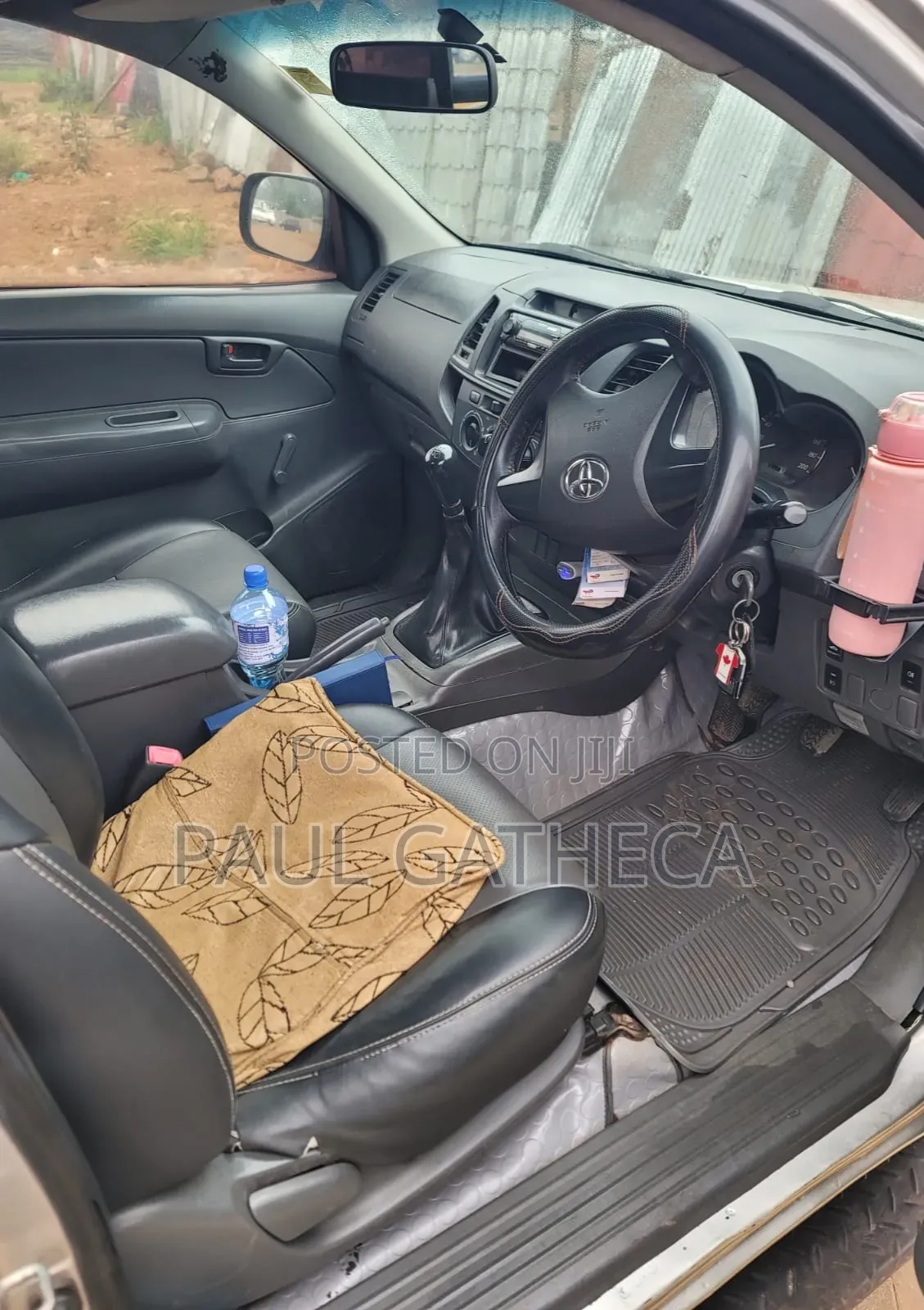 Toyota Hilux 2013 Gold