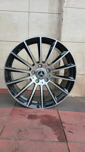 Mercedes-Benz Rim 18" Inch Staggered