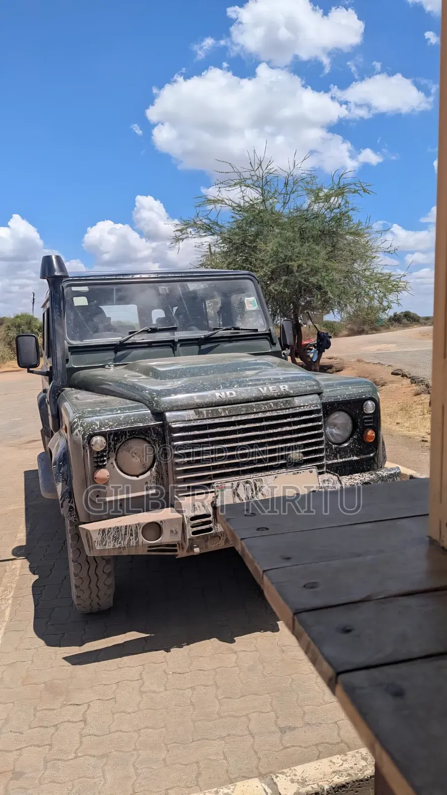Land Rover Defender Puma 110 2.4 TD 2010 Green