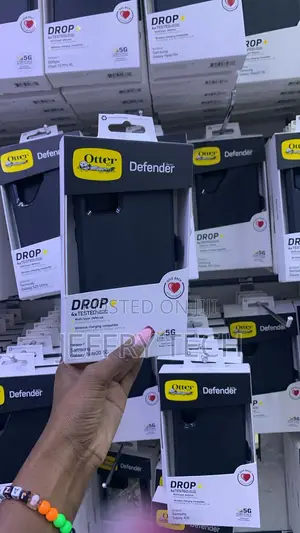 Black OtterBox Defender Series Case for the Samsung Galaxy Note20 5G
