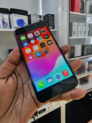 Apple iPhone SE 64 GB
